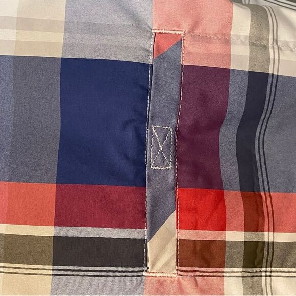 Chaps Men’s XL Blue & Red Plaid Short Sleeve Shirt - Picture 7 of 11